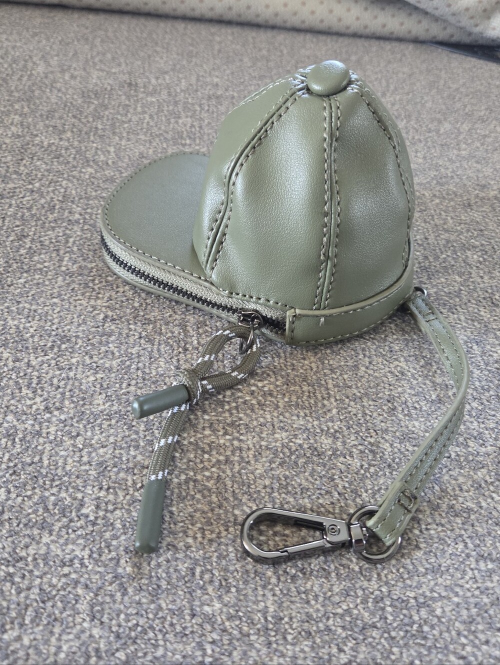 Steve Madden Olive Green Mini Baseball Cap Coin Purse Keychain NEW